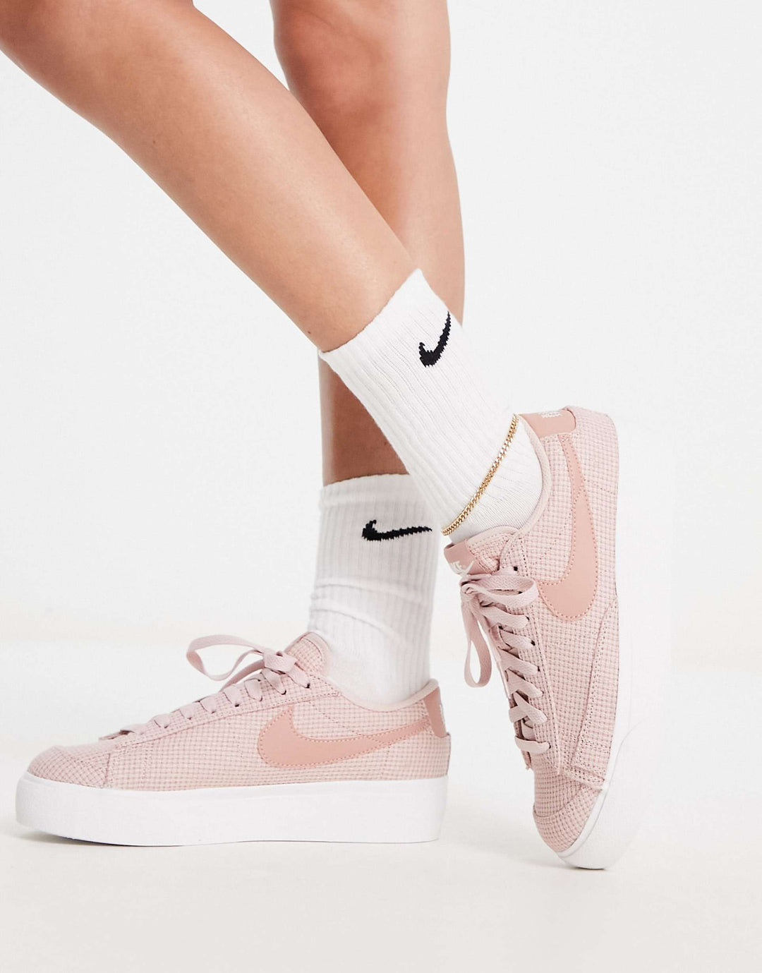 Nike Blazer Low Platform Essential 'Pink Oxford Woven'