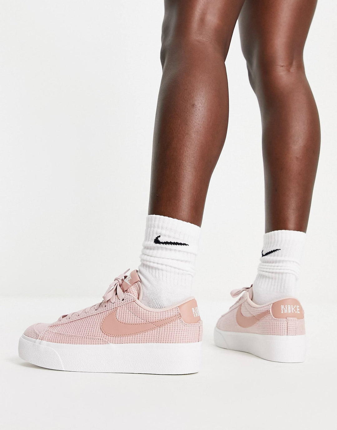Nike Blazer Low Platform Essential 'Pink Oxford Woven'