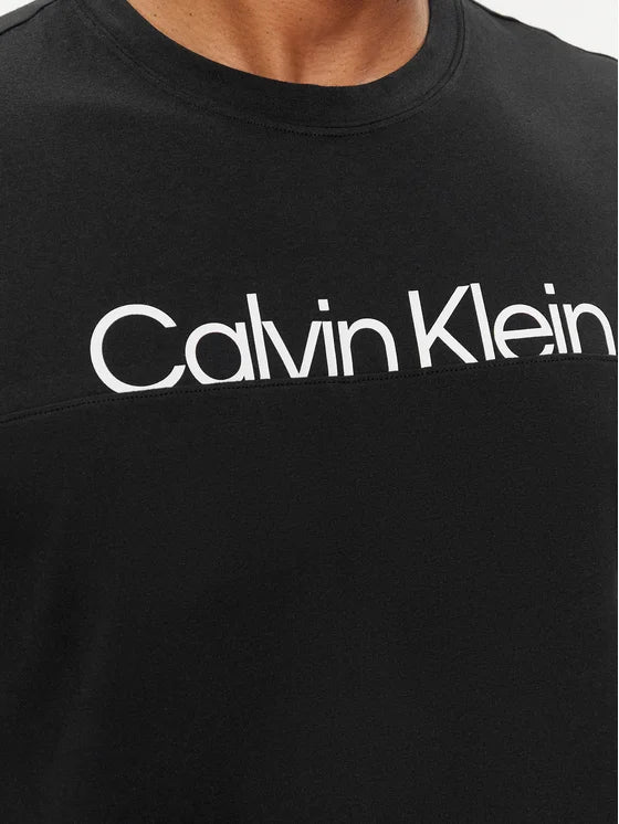 Calvin Klein-T-shirt