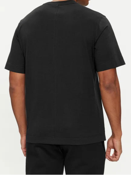 Calvin Klein-T-shirt